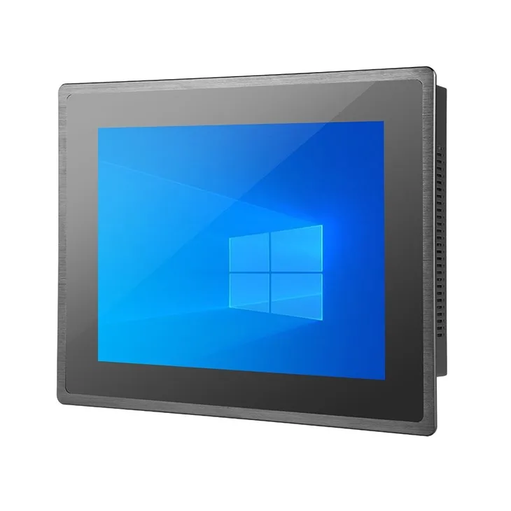 Uz paneļa uzstādīts dators